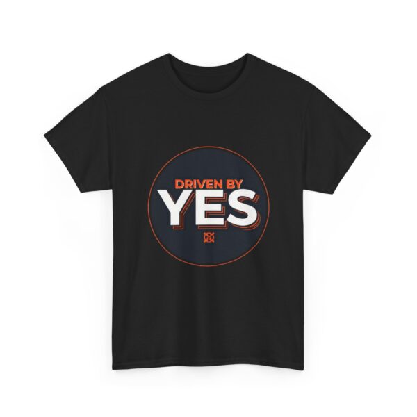 16565796360208758632_2048.jpeg T-shirt "DRIVEN BY YES" – T-shirt Sport & Streetwear Motivation Premium